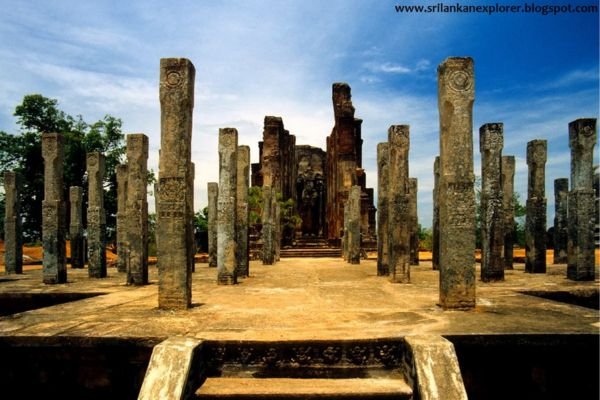 Views Lanka Tours
