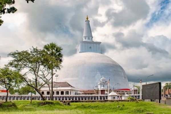 <span> Day 02 </span>Anuradhapura